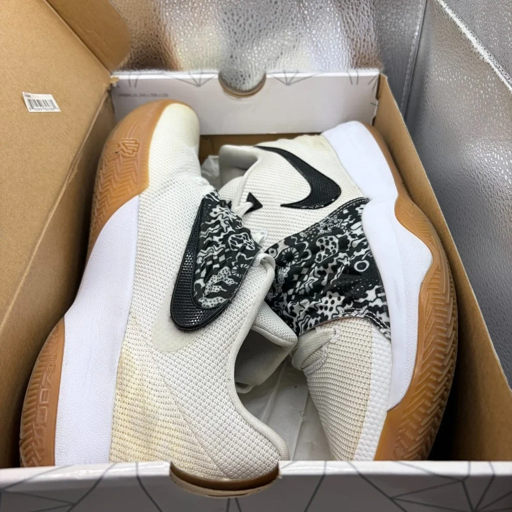 Size 13 Nike Kyrie Low 1 White/Black Mens Lace Up Athletic Sneaker A08979-100